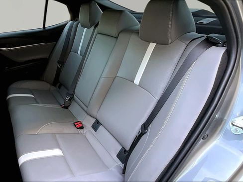 Certified 2025 Toyota Camry SE FWD image 21