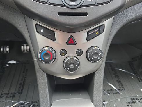 Used 2015 Chevrolet Sonic LT w/ Fun and Sun Package image 16