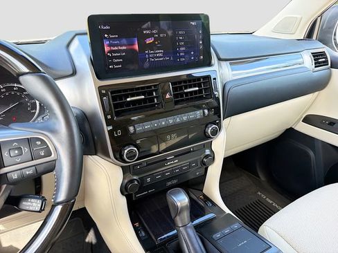 Used 2022 Lexus GX 460 Premium w/ Premium Plus Package AWD/4WD image 29