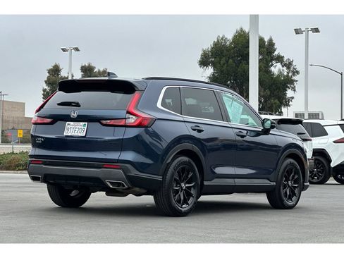Used 2025 Honda CR-V Sport-L image 4