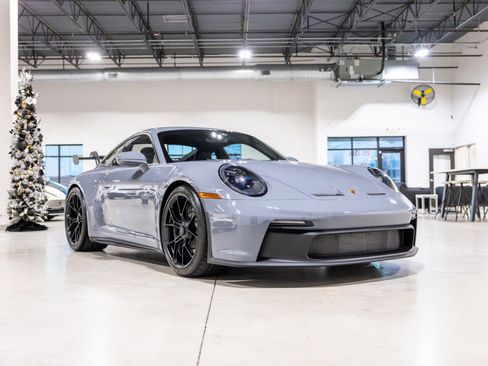 Used 2024 Porsche 911 GT3 image 3