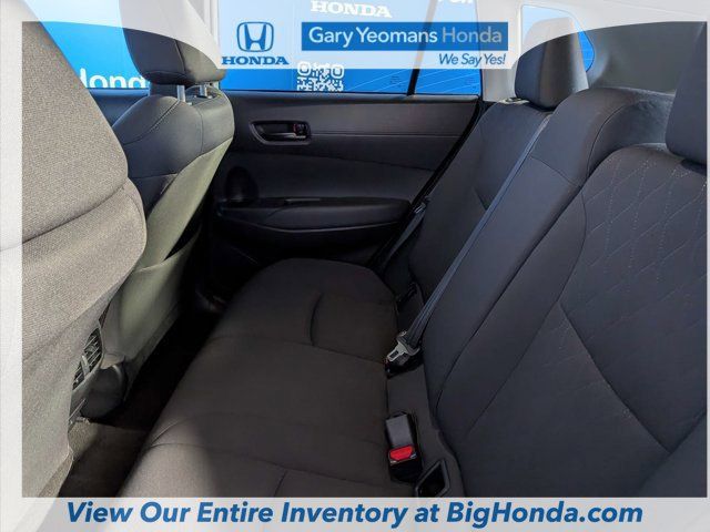 Used 2023 Toyota Corolla Cross LE AWD/4WD image 18