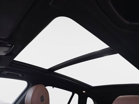 Used 2023 BMW X5 xDrive40i w/ Premium Package image 26