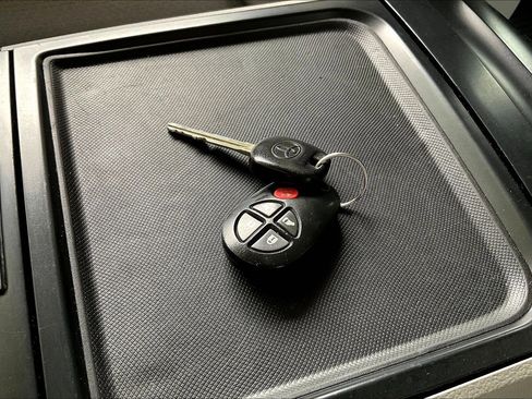 Used 2019 Toyota Sienna LE image 34