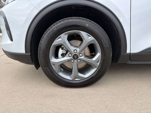 Used 2025 Ford Escape ST-Line Select image 21