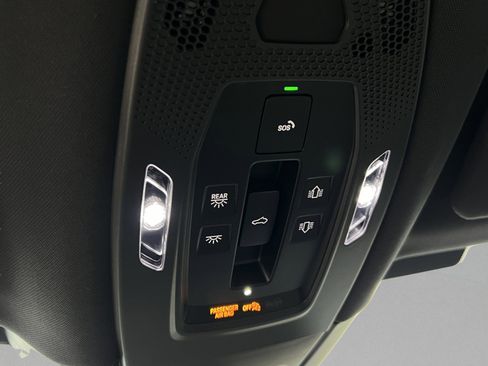 Used 2024 Porsche Panamera 4 AWD/4WD image 20