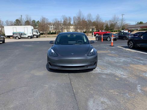 Used 2023 Tesla Model 3 Standard Range image 14