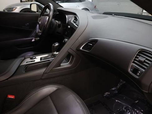Used 2019 Chevrolet Corvette Z06 RWD image 68