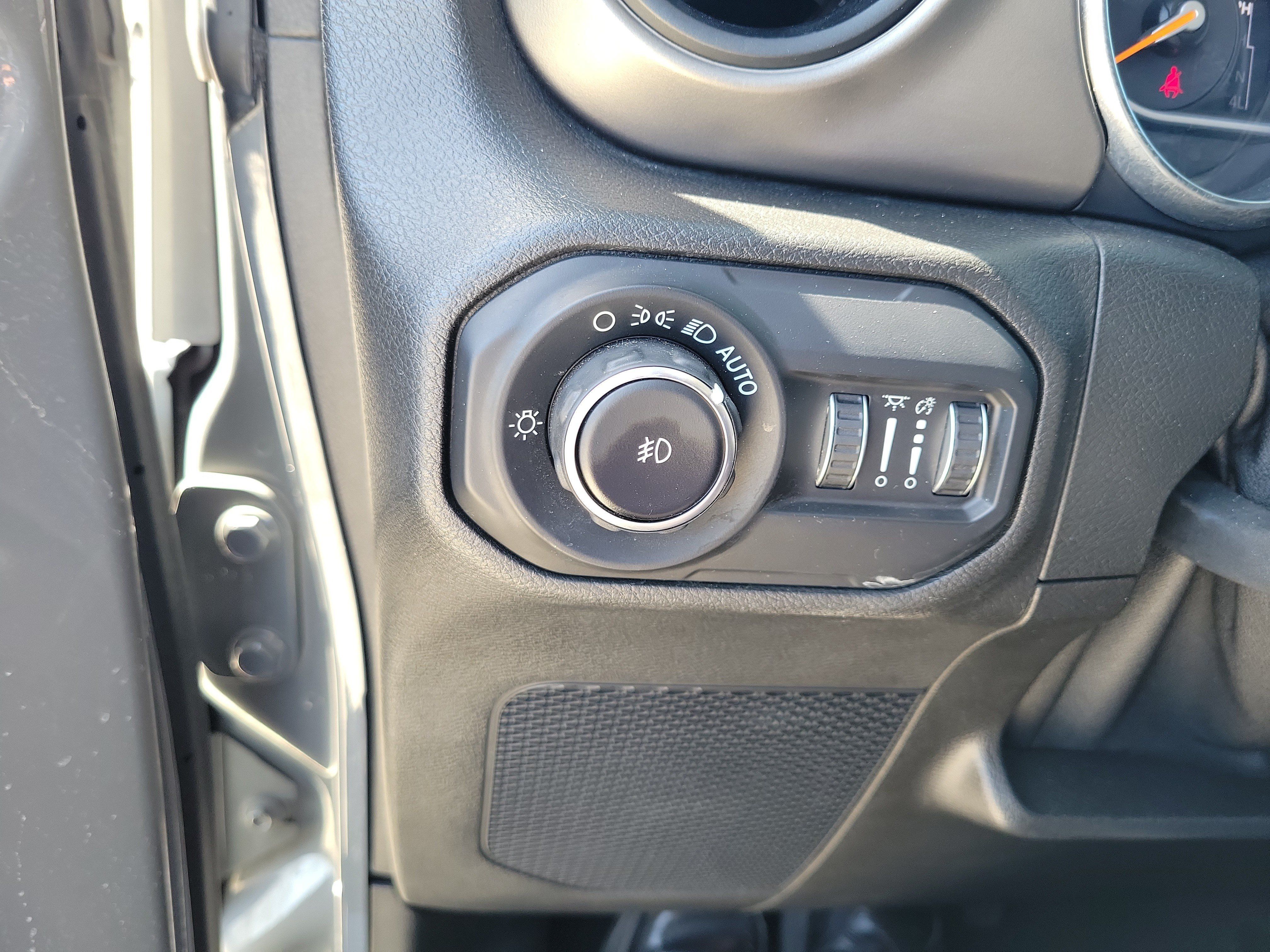 Used 2019 Jeep Wrangler Unlimited Sport S AWD/4WD image 30