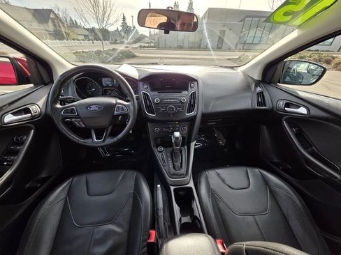 Used 2015 Ford Focus SE w/ Equipment Group 201A image 13