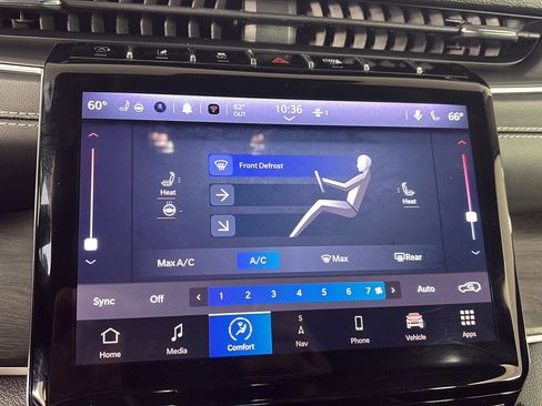 Used 2023 Jeep Grand Cherokee Limited image 31