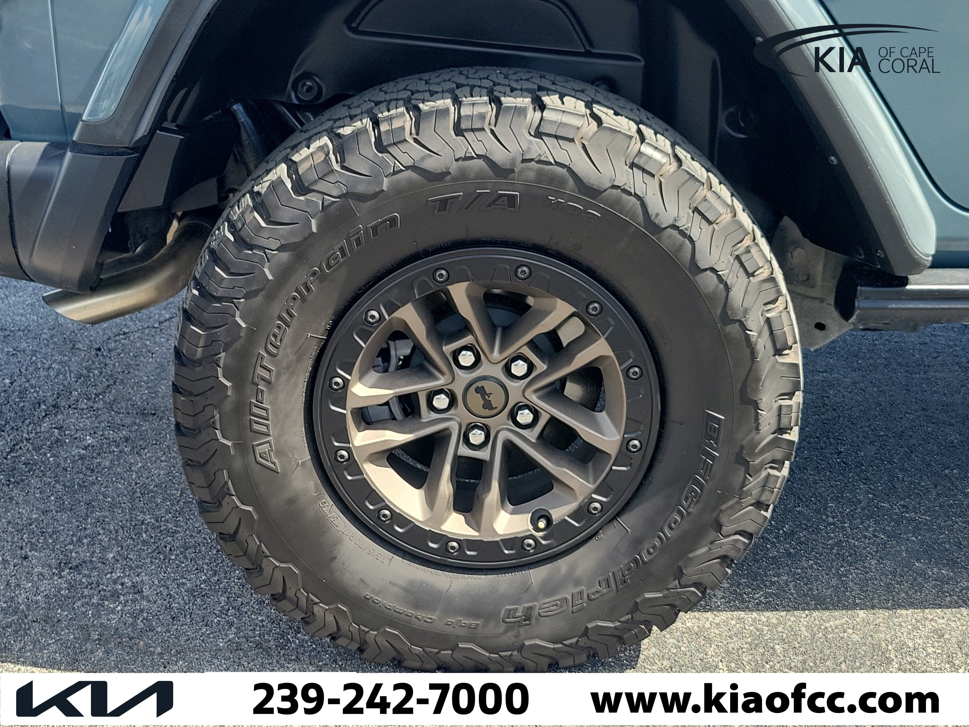Used 2024 Jeep Wrangler Unlimited Rubicon 392 AWD/4WD image 9