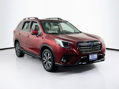 Used 2023 Subaru Forester Limited AWD/4WD image 3