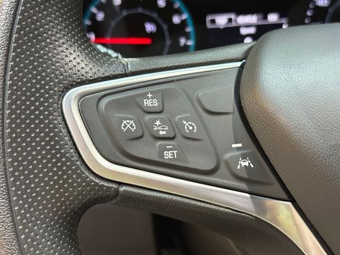 Used 2023 Chevrolet Equinox LS image 14