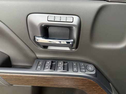 Used 2019 GMC Sierra 2500 Denali w/ Duramax Plus Package image 29