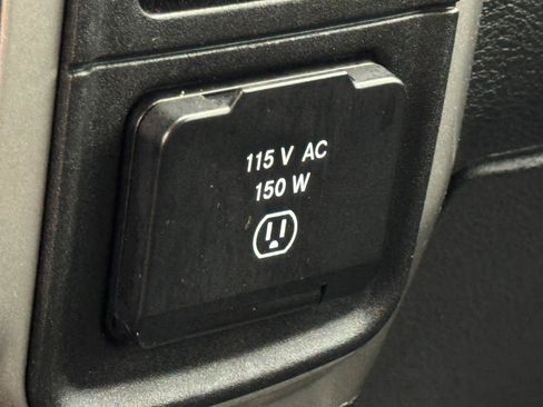Used 2018 RAM 1500 Big Horn AWD/4WD image 17