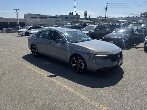 Certified 2025 Honda Accord Sport image 2