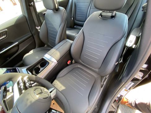 New 2026 Mercedes-Benz C 300 4MATIC Sedan image 30