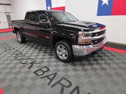 Used 2018 Chevrolet Silverado 1500 LT w/ LT Eassist Package image 15