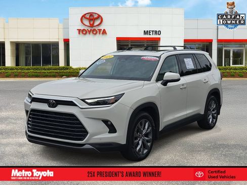 Certified 2024 Toyota Grand Highlander AWD image 1