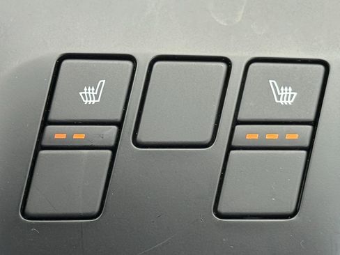 Certified 2025 Kia Sportage LX image 37