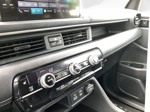 Certified 2023 Honda Pilot EX-L image 23