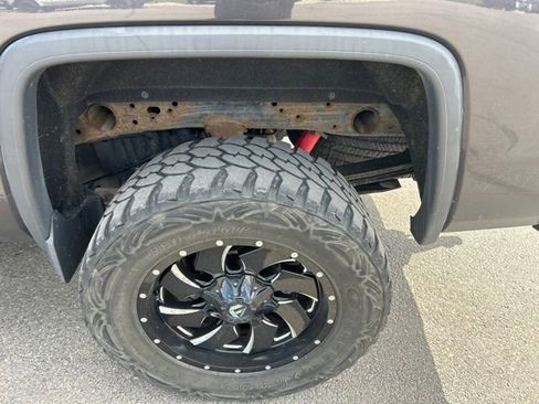 Used 2016 GMC Sierra 2500 Denali w/ Duramax Plus Package AWD/4WD image 12