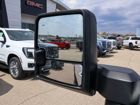 New 2026 GMC Sierra 3500 AT4 w/ AT4 Premium Plus Package AWD/4WD image 29