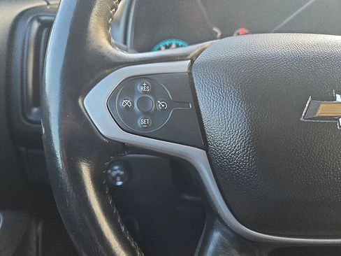 Used 2021 Chevrolet Colorado LT w/ LT Convenience Package image 26