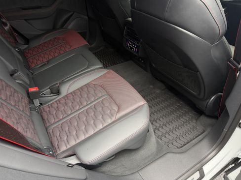 Used 2025 Audi RS Q8 performance AWD/4WD image 25