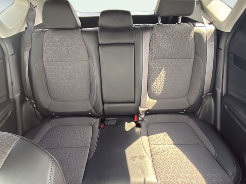 Used 2025 Kia Seltos S AWD/4WD image 31