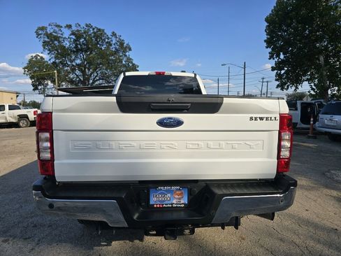 Used 2022 Ford F250 XLT w/ XLT Value Package image 5