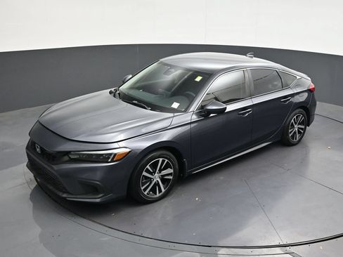 Used 2023 Honda Civic LX image 17