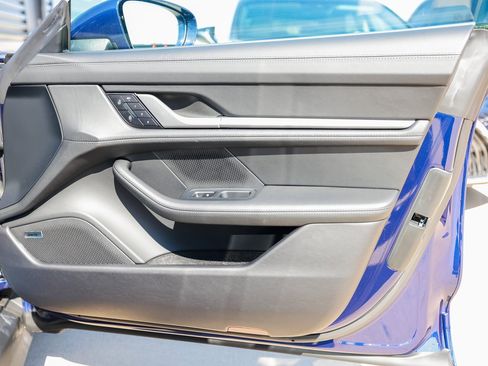 New 2025 Porsche Taycan image 26