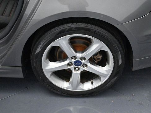 Used 2014 Ford Fusion SE w/ Equipment Group 201A image 25