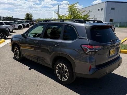 Used 2026 Subaru Forester Premium AWD/4WD image 3