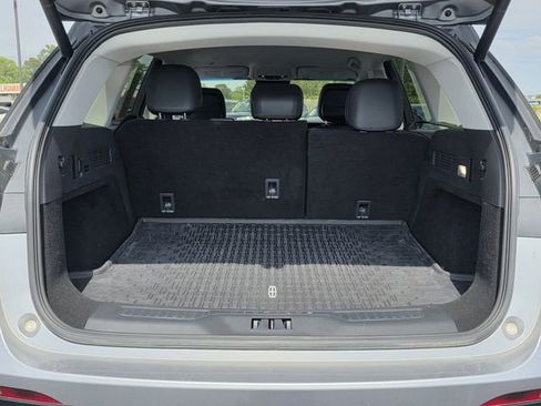 Certified 2024 Lincoln Nautilus Reserve AWD/4WD image 28
