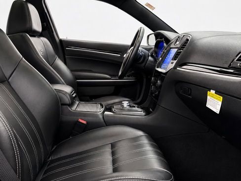 Used 2023 Chrysler 300 S RWD image 22