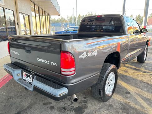Used 2004 Dodge Dakota Sport w/ Trailer Tow Group image 7