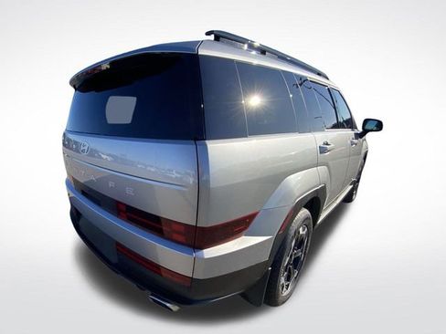 Used 2024 Hyundai Santa Fe SEL image 11