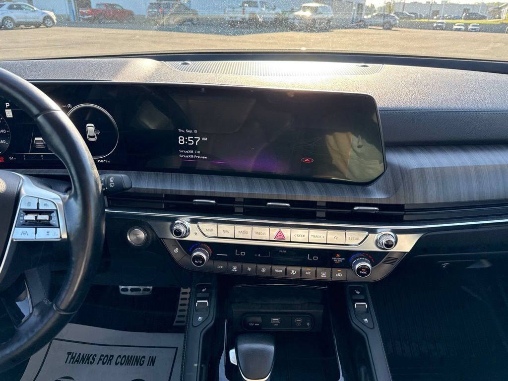 Used 2024 Kia Telluride SX AWD/4WD image 14
