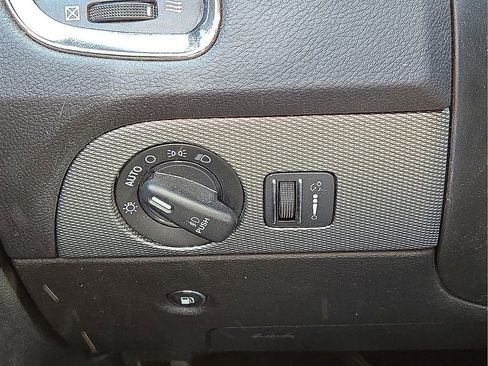 Used 2019 Dodge Durango GT image 26