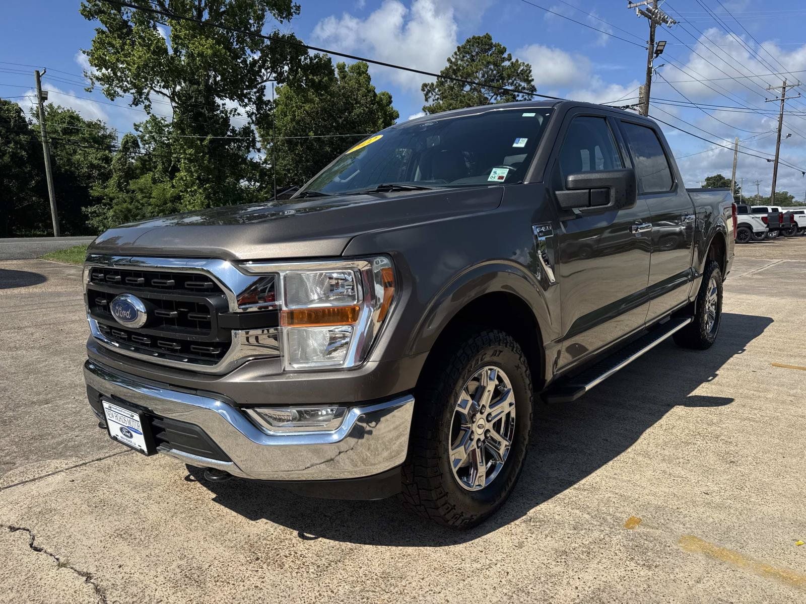 Used 2022 Ford F150 XLT w/ Equipment Group 301A Mid AWD/4WD image 3
