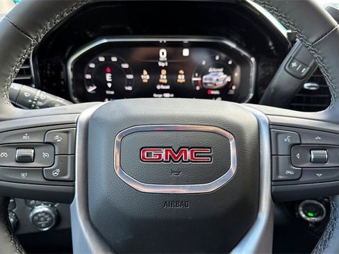 New 2026 GMC Sierra 1500 Elevation image 26