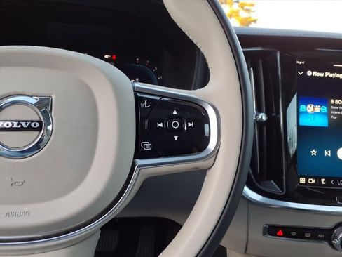 Certified 2024 Volvo S60 B5 Ultimate image 28