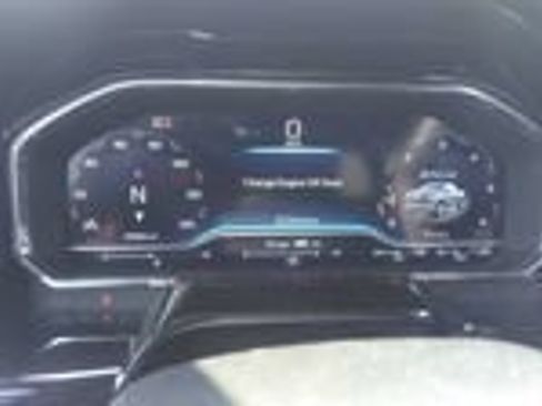 Used 2025 Chevrolet Silverado 1500 LT RWD image 17