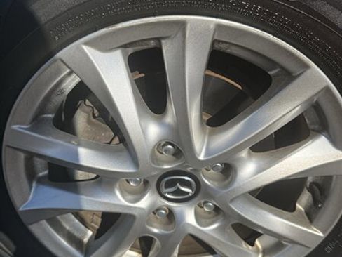 Used 2016 MAZDA MAZDA3 i Sport w/ Preferred Equipment Package image 12