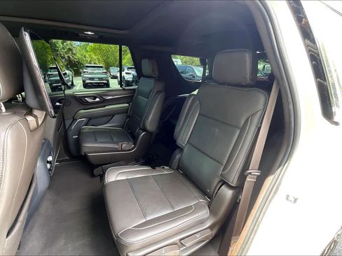 Used 2021 GMC Yukon Denali w/ Denali Premium Package RWD image 25