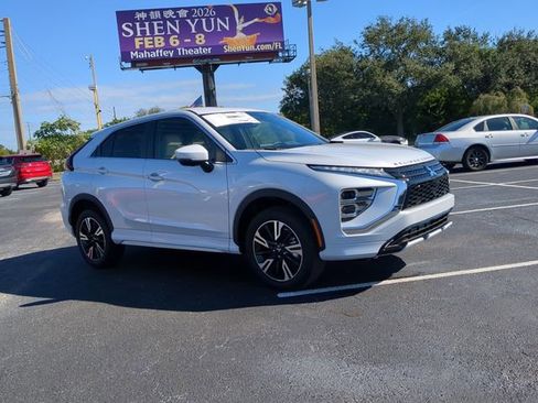 New 2026 Mitsubishi Eclipse Cross SEL image 4