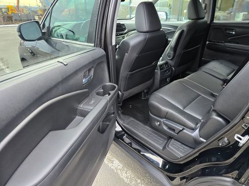 Certified 2022 Honda Pilot Special Edition image 13